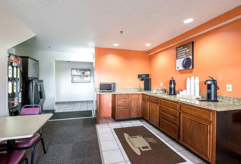 Motel 6waterloo, Ia