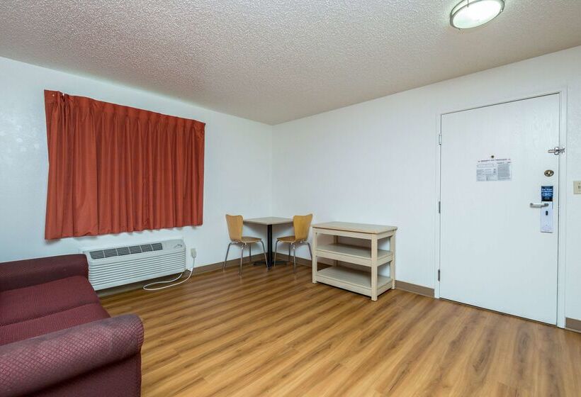 Motel 6waterloo, Ia
