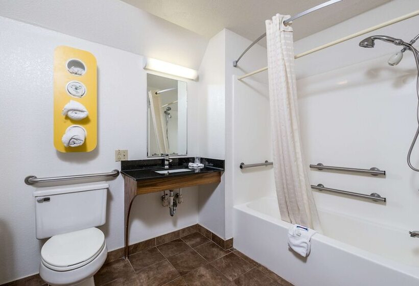 Motel 6waterloo, Ia