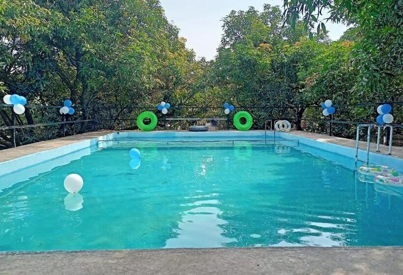 Отель Renewed Jadeshwar Farm Resort