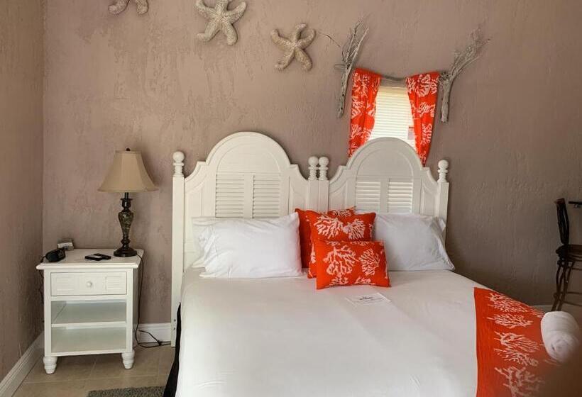 هتل Rolles Place Cabanas
