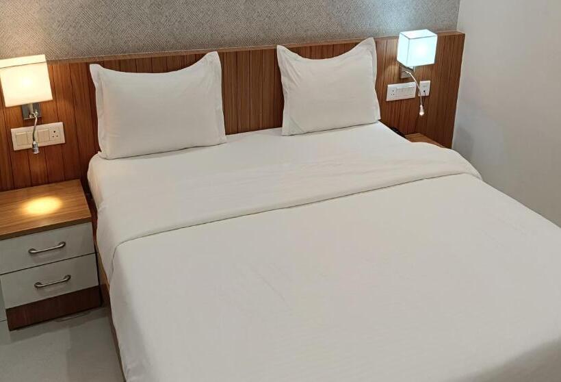 فندق The Prince Highway