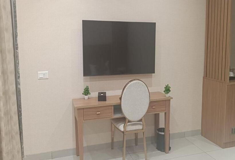 فندق The Prince Highway