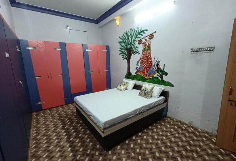 Пансион Bhavyam Homestay 2