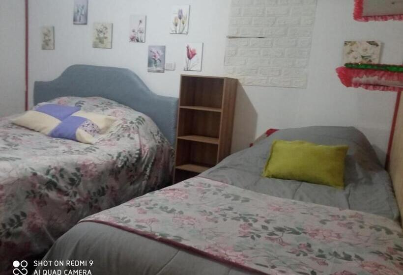 Пансион Familiar Hostal