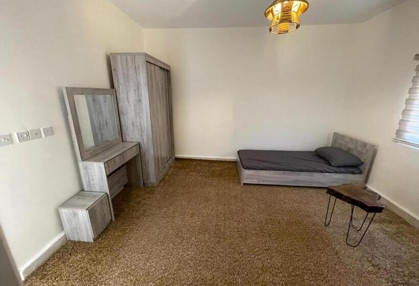 پانسیون Wadi Al Nakhil Hostel