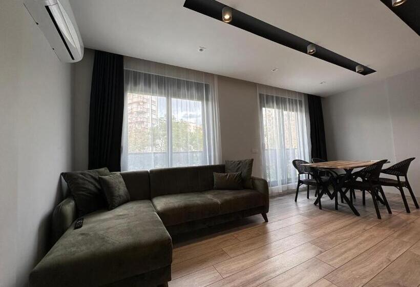 Real Homes Lara