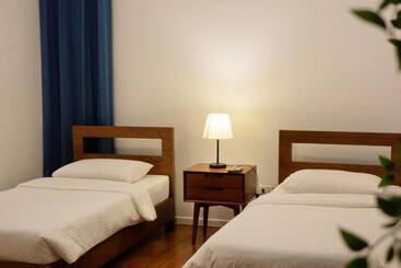 تختخواب و صبحانه Ecco Suites Baguio