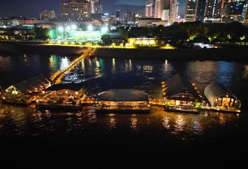 تختخواب و صبحانه Floating Jungloo