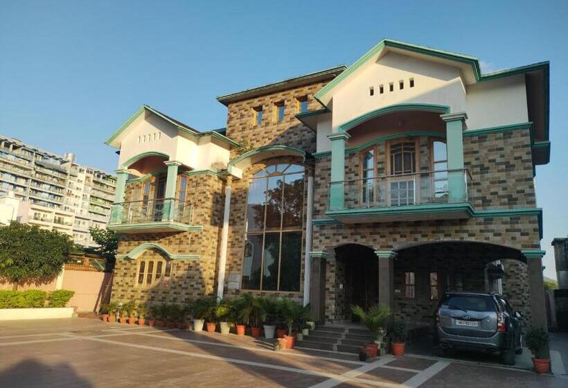 住宿加早餐  The Litchi Tree Courtyard