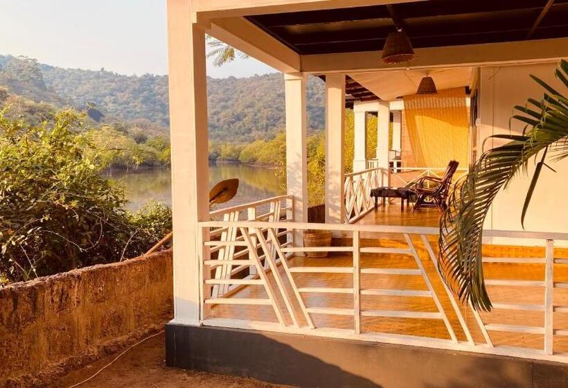 Feather Touch Hotels And Resorts Palolem