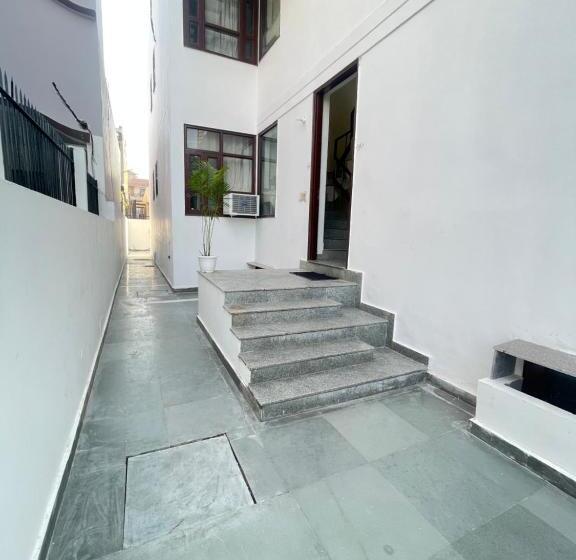 酒店 Aadi S Residency