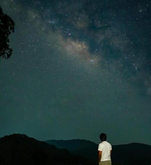 בית מלון כפרי Diamond Lake View Cottages