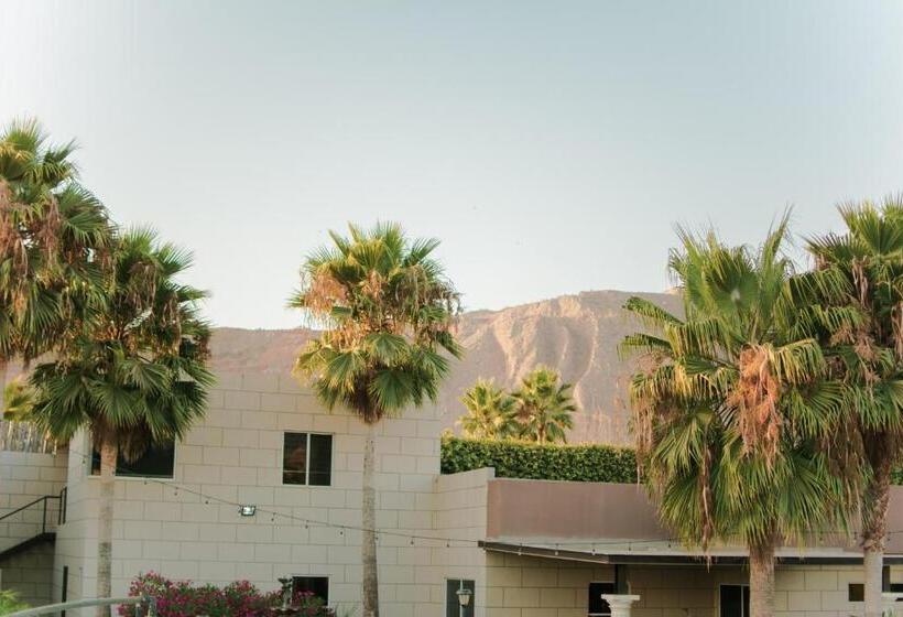 هتل Quinta San Carlos Ensenada