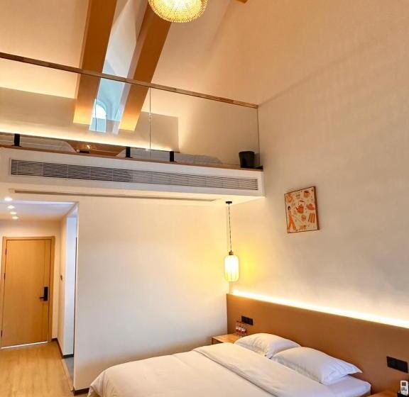 호텔 Slowdown Hostel Wulong