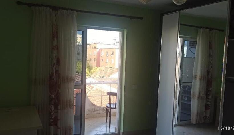 پانسیون Friends Hostel