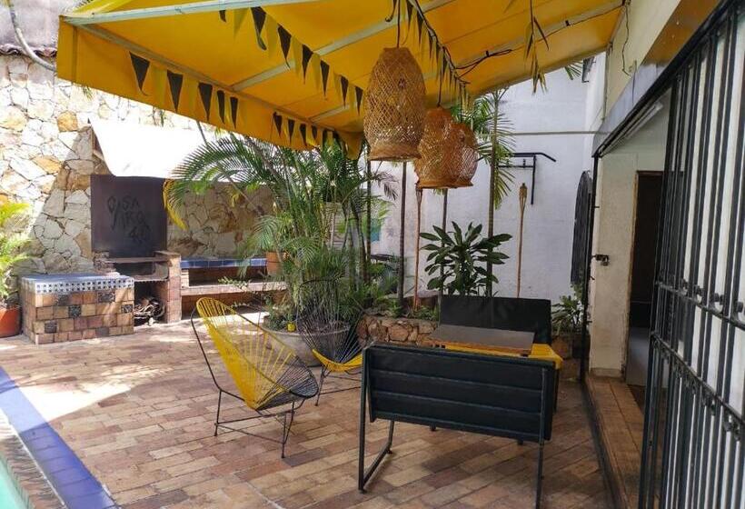 پانسیون Hostel B