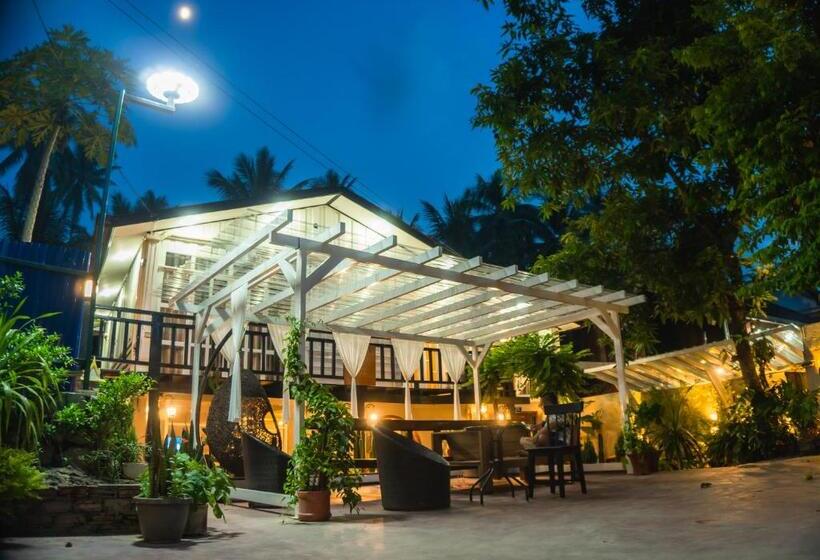 هاستل La Casa De Jardin