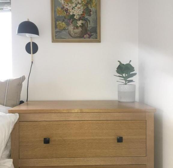 مبيت وإفطار Cedar Shade Cottage Ensuite Private Annexe With Parking