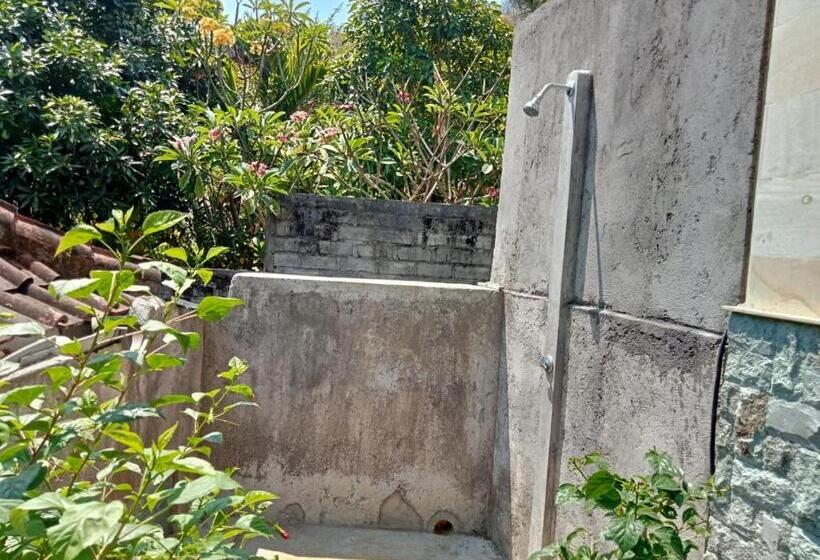 تختخواب و صبحانه Pondok Wisata Balty Bali