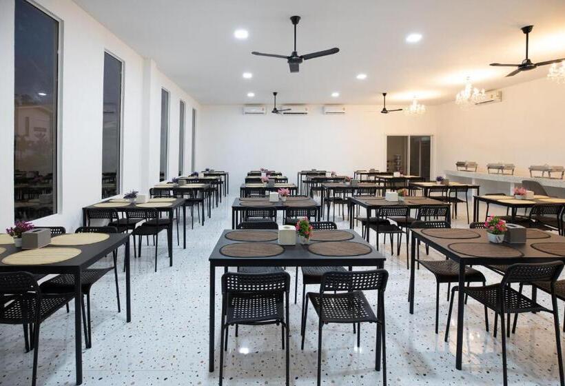 酒店 Andaman Best Time Grand Pool Villa