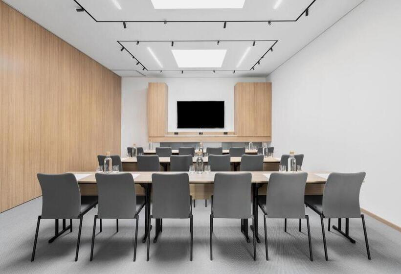 호텔 Courtyard By Marriott Biel Bienne
