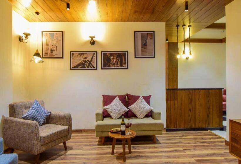فندق The Kasauli Walk