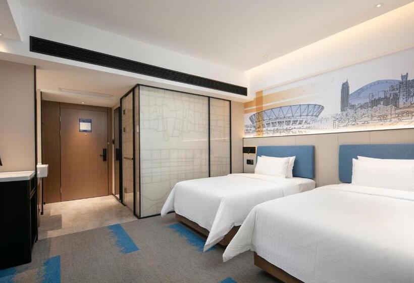 Отель Hampton By Hilton Foshan Dali