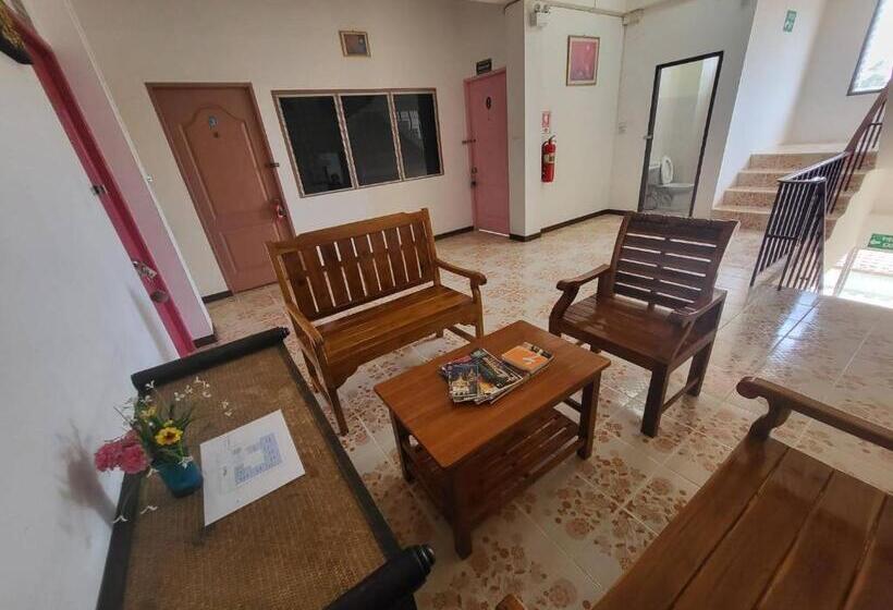 هتل Home One Love Ayutthaya Main Zone By Baan One Love Group