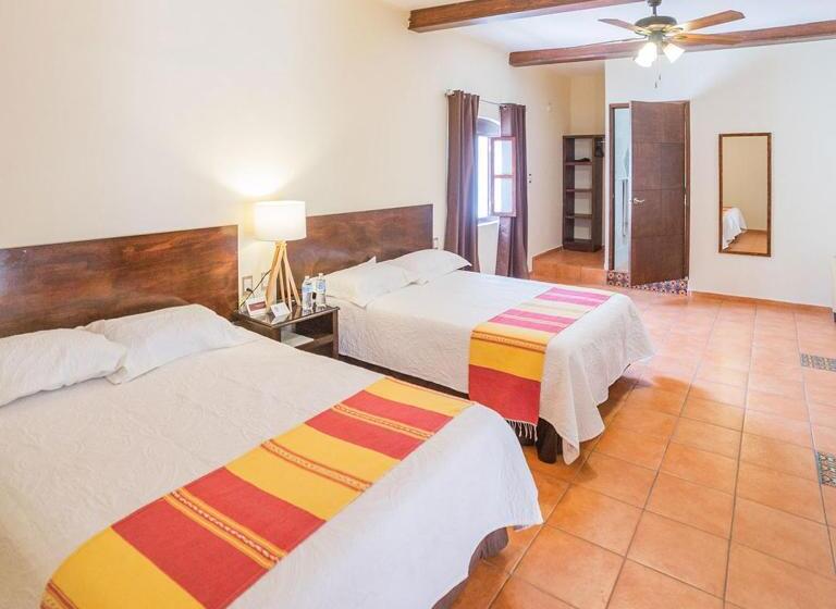 هتل Boutique La Casona Del Rey