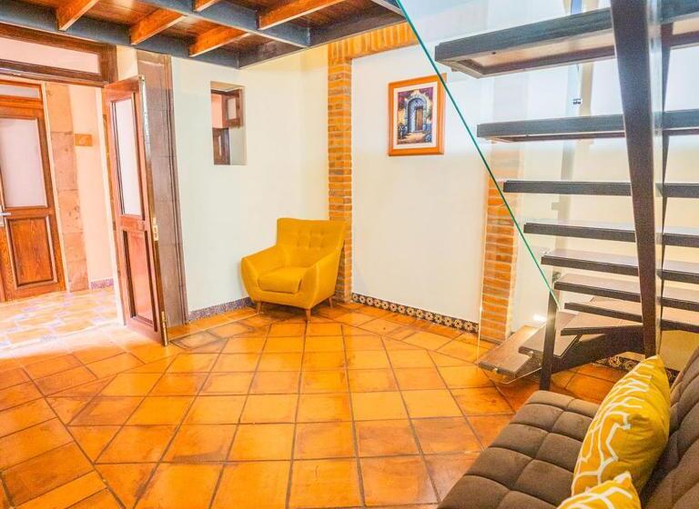 هتل Boutique La Casona Del Rey