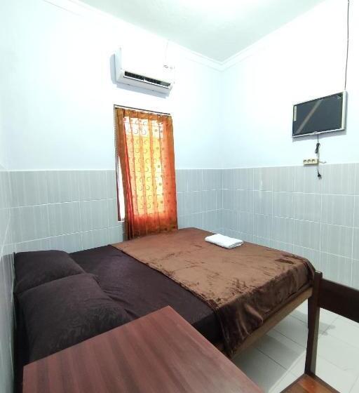 هتل Oyo 93173 Khazanah Room Syariah