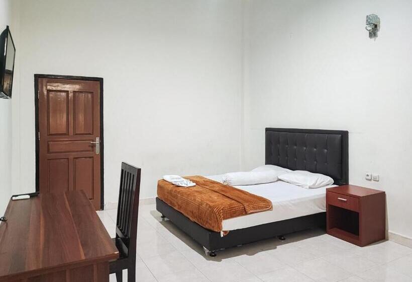 فندق Reddoorz Plus Syariah Near Simpang Rimbo Jambi