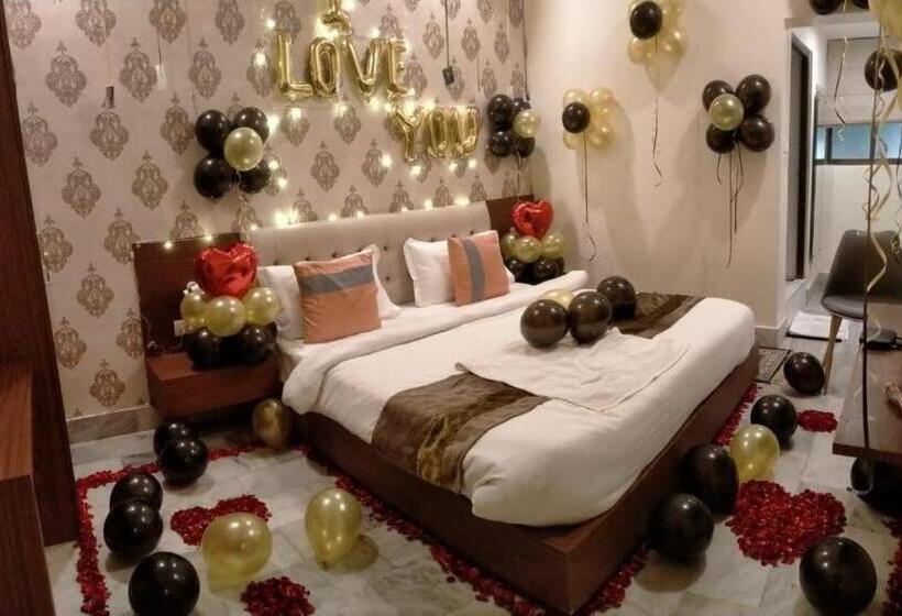 فندق The Kashi Residency