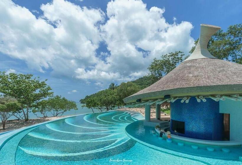 هتل Villa Escape Burasari