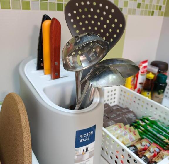 ペンション Be Happy House Bangyai