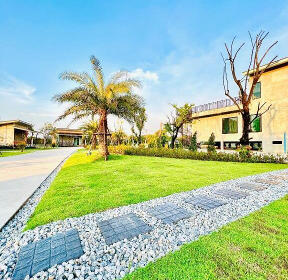 Pensão Farm View Resort @uthai Thani ฟาร์มวิว รีสอร์ท อุทัยธานี
