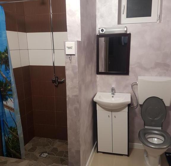 פנסיון Motel