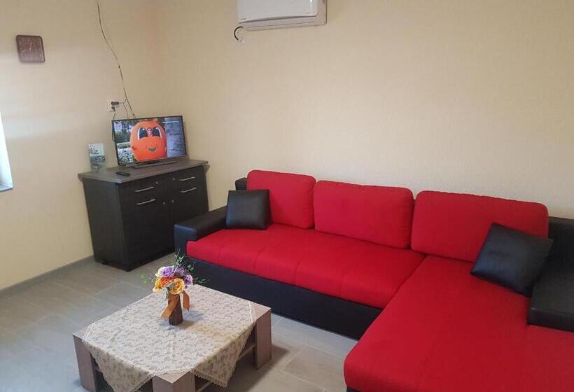 פנסיון Motel
