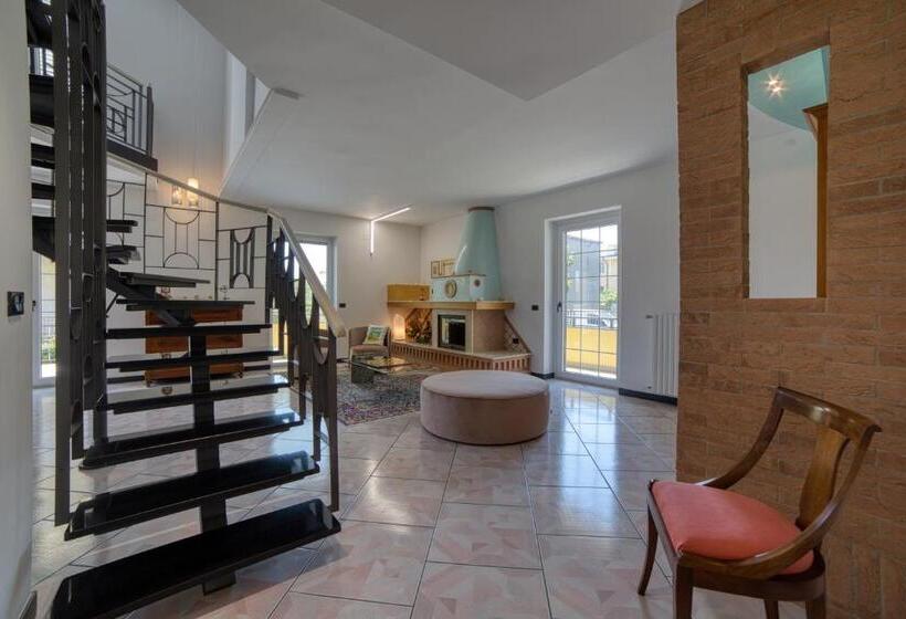 پانسیون Villa Alba