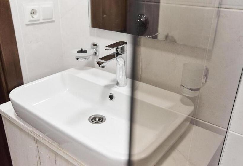 ユースホステル вілла край неба