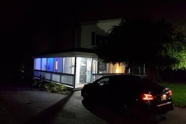 تختخواب و صبحانه Le1226 Apartment