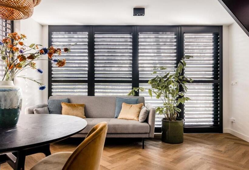 تختخواب و صبحانه Lovely Private Cottage Near Amsterdam