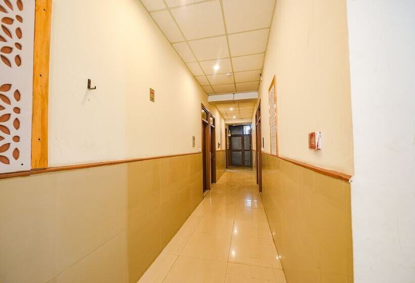 Fabhotel New Satyam