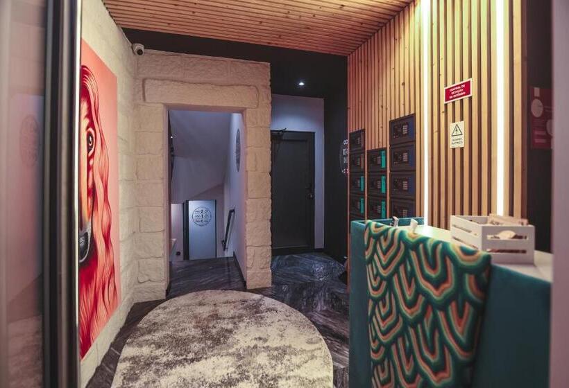 هتل Alma Candida 22