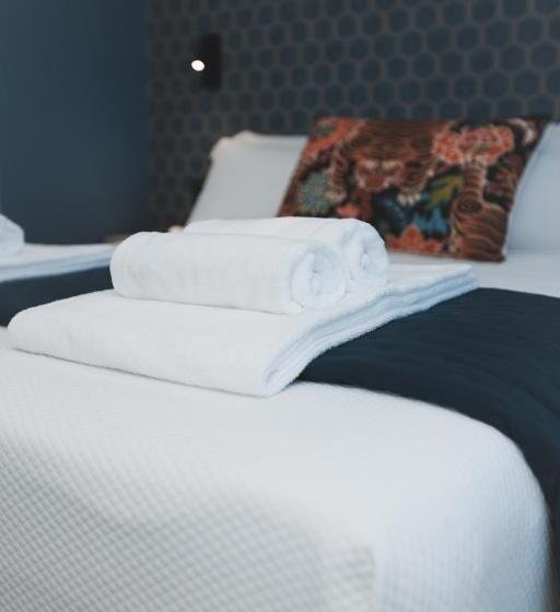 هتل Alma Candida 24