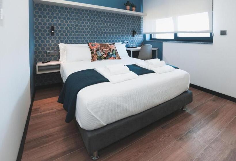 هتل Alma Candida 24