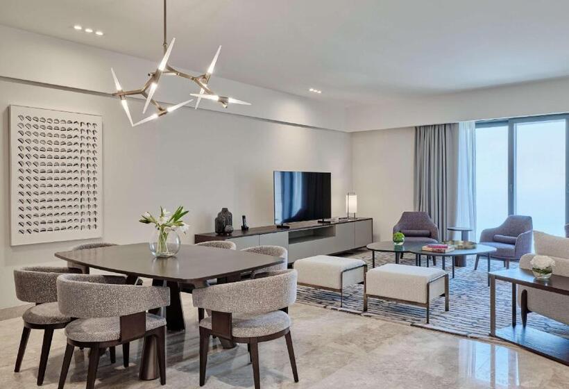 هتل Grand Hyatt Kuwait Residences
