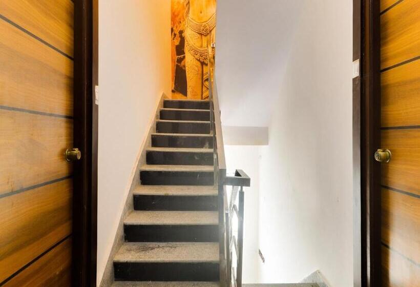 Super Hotel O Big Daddy Suites