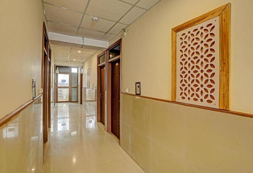 Fabhotel New Satyam